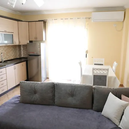 Apartament Gimi's