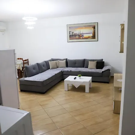Apartament Gimi's